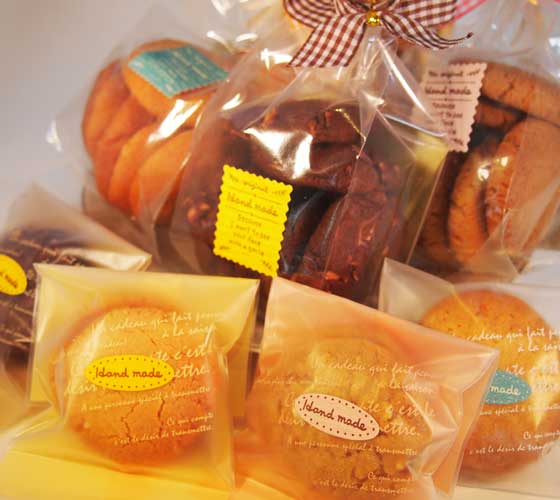 山口県柳井市の洋菓子エスパリエカゲツ　クッキー(チョコ.アーモンド.きなこ.ちーず）