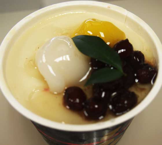 山口県柳井市の銘菓　華月堂の和菓子 黒ごま豆乳プリン